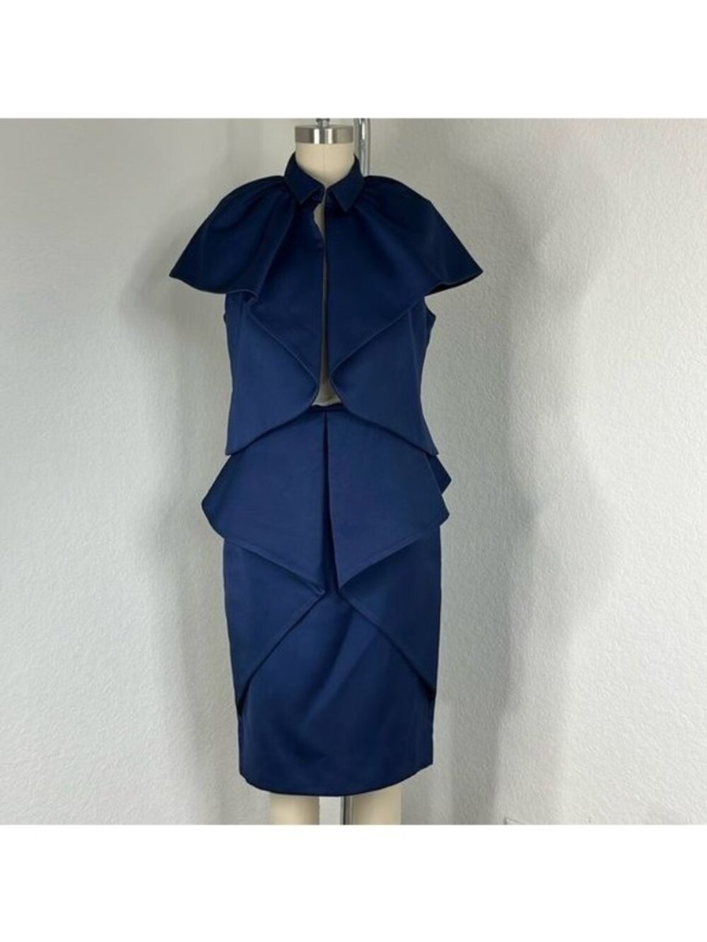 Anne Fontaine Satin Pleated Leonella & Leia Bolero Pencil Skirt Evening Suit Set